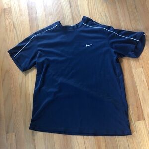 Nike men’s navy blue XL athletic short sleeve t shirt